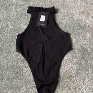 never worn fashion nova bodysuit